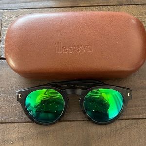 Illesteva sunglasses